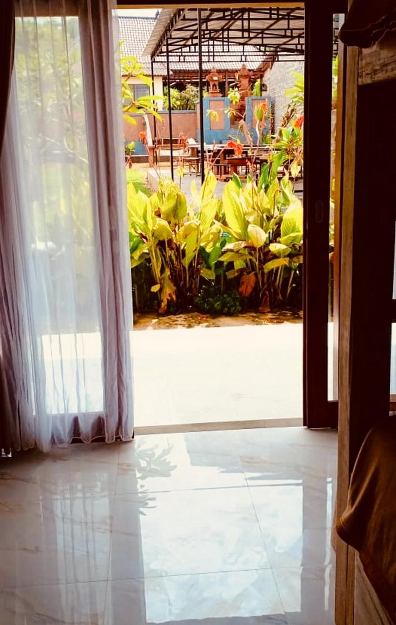 Dream Beach Hostel Lembongan Esterno foto